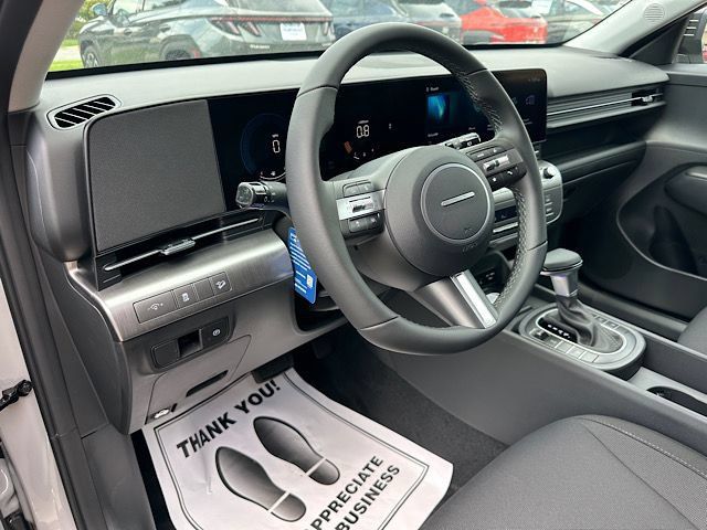 New 2027 Hyundai Kona SEL Sport AWD/4WD image 14