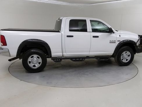 Used 2016 RAM 2500 Tradesman w/ Chrome Appearance Group AWD/4WD image 12