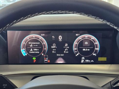 New 2026 Volkswagen Tiguan SE AWD/4WD image 24