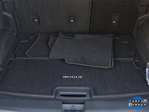 Used 2026 Nissan Rogue Platinum w/ Platinum Premium Package image 10