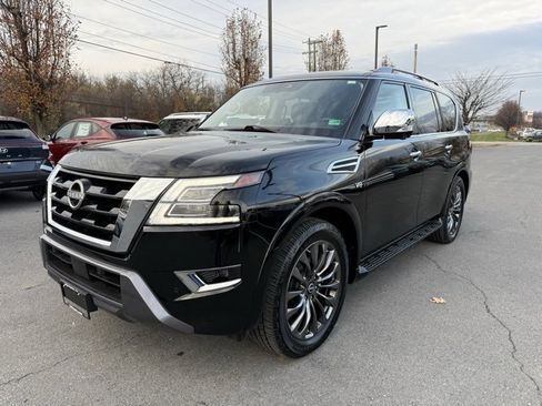 Used 2022 Nissan Armada Platinum w/ Captain's Chairs Package image 7