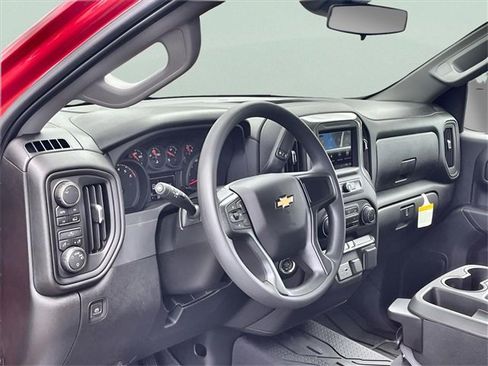 New 2025 Chevrolet Silverado 1500 Custom image 8