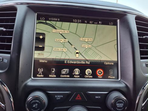 Used 2017 Jeep Grand Cherokee SRT AWD/4WD image 7