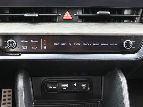 Used 2024 Kia Sportage X-Pro Prestige AWD/4WD image 18
