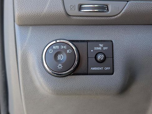 Used 2017 Chevrolet Traverse LT w/ Style and Technology Package image 20