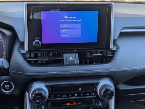 Used 2024 Toyota RAV4 XLE FWD image 17