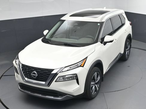 Certified 2023 Nissan Rogue SL w/ SL Premium Package AWD/4WD image 33