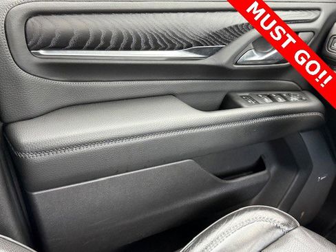 Used 2022 GMC Yukon Denali w/ Advanced Technology Package image 36