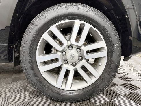 Used 2013 Toyota 4Runner Limited AWD/4WD image 25