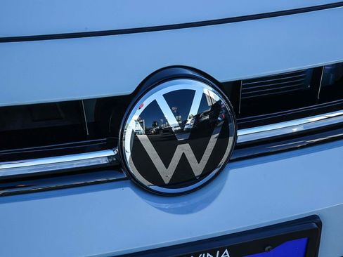 New 2026 Volkswagen Jetta GLI Autobahn image 14