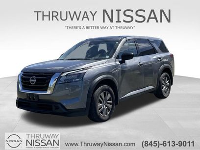 Certified 2024 Nissan Pathfinder S