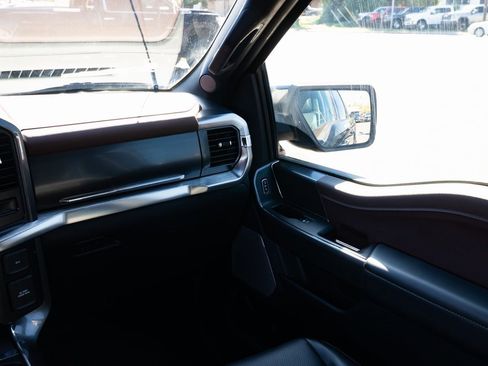 Used 2023 Ford F150 Lariat w/ Equipment Group 502A High image 10