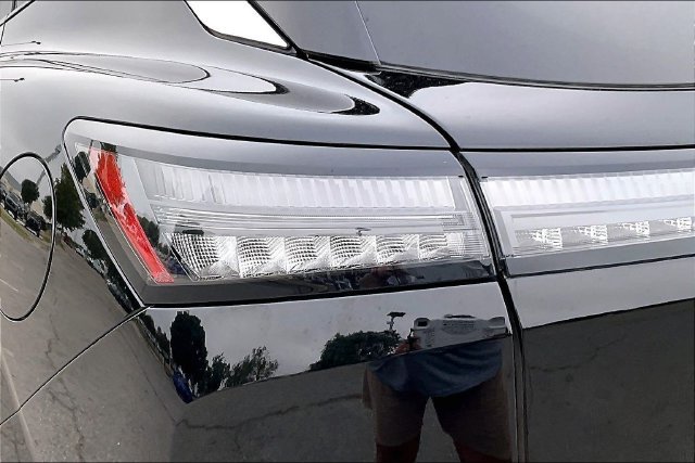 Certified 2026 Nissan Murano SL AWD/4WD image 28