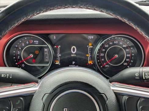Used 2021 Jeep Gladiator Rubicon image 10