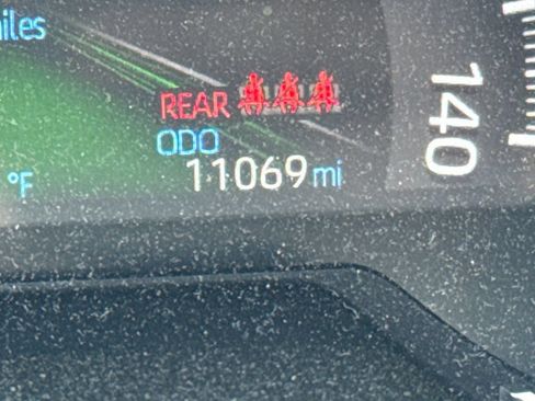 Used 2025 Toyota RAV4 LE AWD/4WD image 18