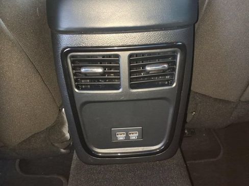 Used 2022 Dodge Charger SXT w/ Blacktop Package RWD image 13