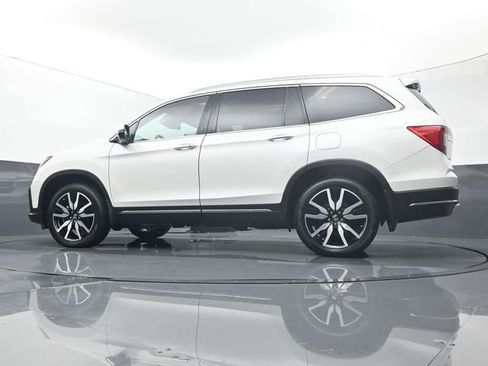 Used 2022 Honda Pilot Touring image 9