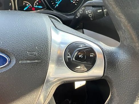 Used 2015 Ford Escape SE FWD image 24