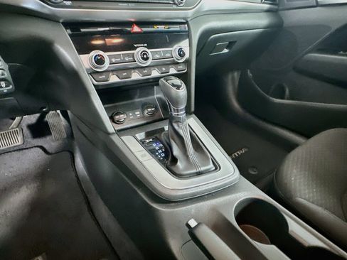 Used 2020 Hyundai Elantra SEL w/ Cargo Package (C1) FWD image 24