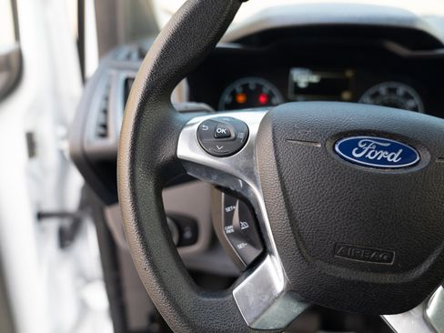 Used 2022 Ford Transit Connect XL image 36