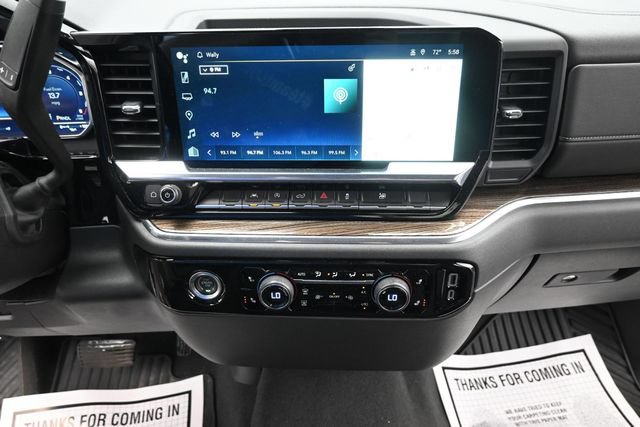 Used 2023 Chevrolet Silverado 1500 LT AWD/4WD image 17