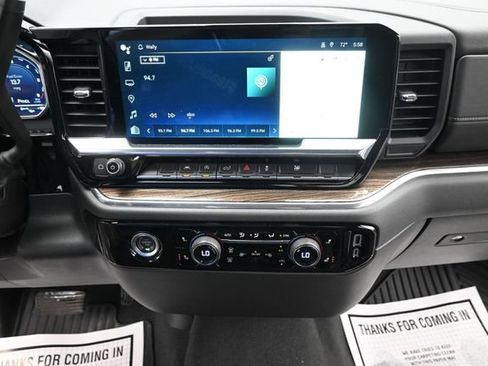 Used 2023 Chevrolet Silverado 1500 LT AWD/4WD image 17
