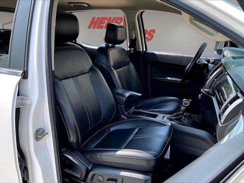 Used 2019 Ford Ranger Lariat w/ Black Appearance Package AWD/4WD image 30