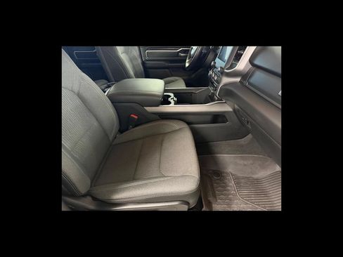 Used 2022 RAM 1500 Big Horn AWD/4WD image 18