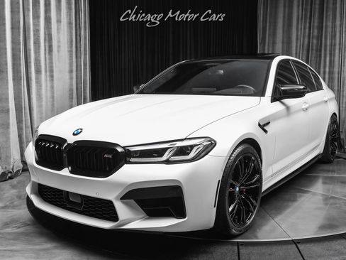 Used 2021 BMW M5 w/ Executive Package AWD/4WD image 2