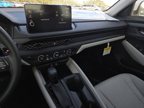 New 2026 Honda Accord LX image 28