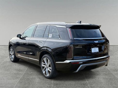 New 2026 Cadillac Vistiq Luxury image 11