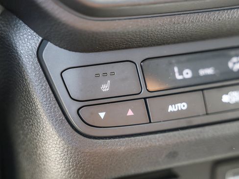 Certified 2023 Honda Pilot Elite image 9