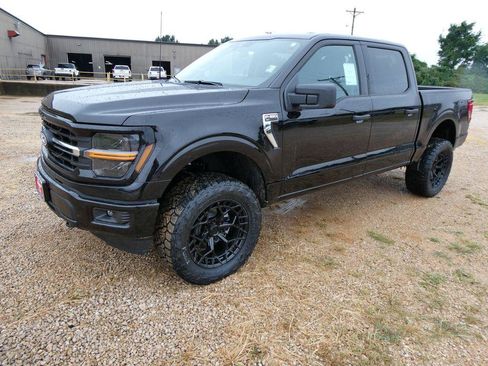 New 2026 Ford F150 XLT w/ Tow/Haul Package AWD/4WD image 9
