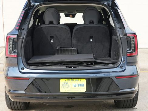 Used 2025 Volvo EX90 Ultra AWD/4WD image 10