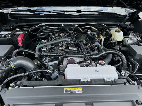New 2025 Toyota Tacoma SR5 AWD/4WD image 8