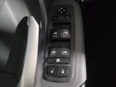 Used 2021 RAM 1500 Big Horn image 27