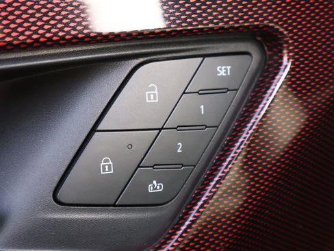 New 2026 Chevrolet Traverse RS w/ LPO, Floor Liner Package image 8