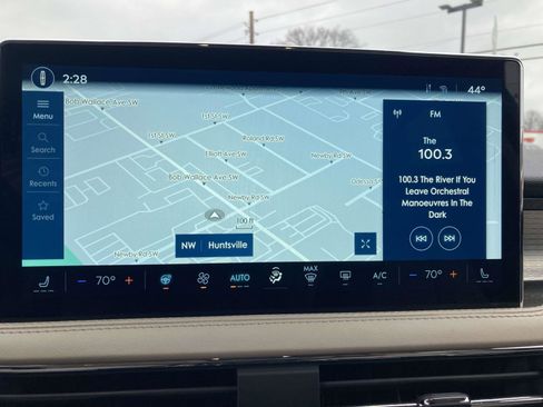 New 2025 Lincoln Corsair FWD w/ Equipment Group 101A image 22