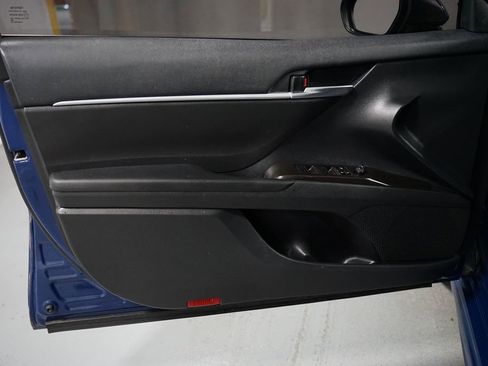 Certified 2023 Toyota Camry SE FWD image 12