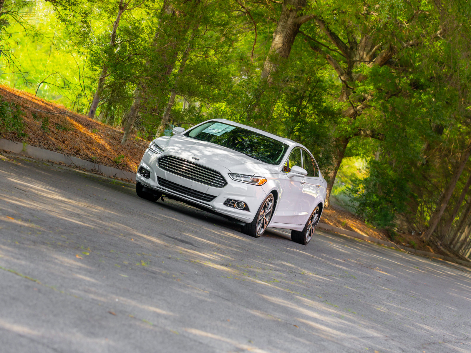 Used 2020 Ford Fusion Titanium FWD image 45