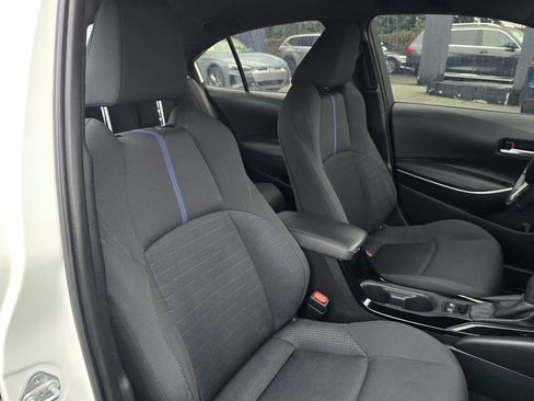 Used 2021 Toyota Corolla SE FWD image 30
