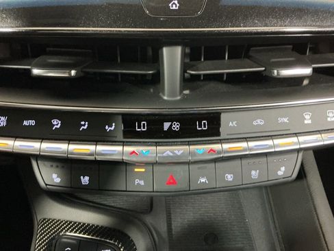 Used 2024 Cadillac CT5 V Blackwing w/ Driver Assist Package image 18