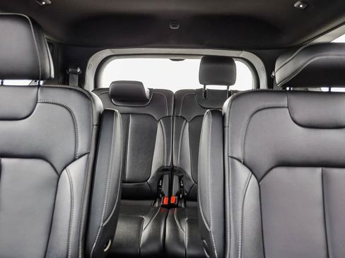 Certified 2024 Jeep Grand Cherokee L Limited w/ Luxury Tech Group II image 28