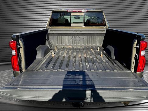 Used 2022 Chevrolet Silverado 3500 LTZ w/ LTZ Plus Package image 7