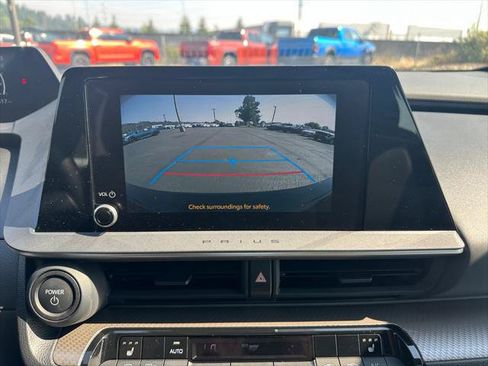 Certified 2024 Toyota Prius XLE FWD image 16