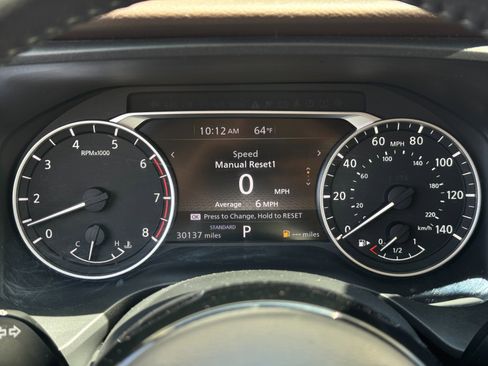 Used 2023 Nissan Rogue SV w/ SV Premium Package FWD image 18