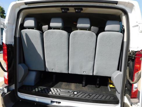 Used 2018 Ford Transit 350 XL RWD image 38