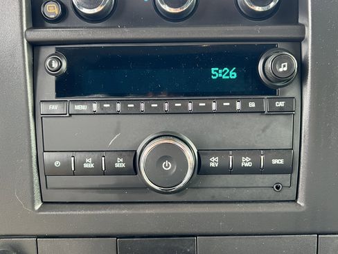 Used 2024 Chevrolet Express 2500 w/ Driver Convenience Package image 24