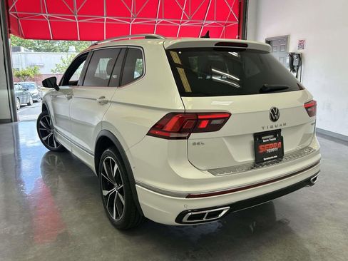 Used 2023 Volkswagen Tiguan SEL R-Line AWD/4WD image 5