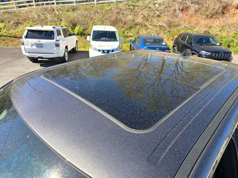 Used 2023 RAM 1500 Limited image 21